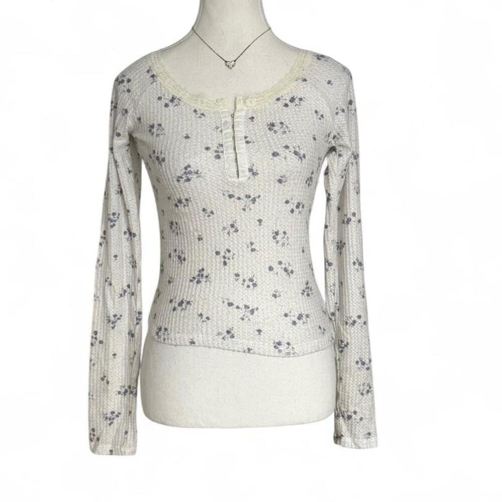 Aeropostale Floral Long Sleeve Lace Top Women Size Small Coquette SoftGirl Femme